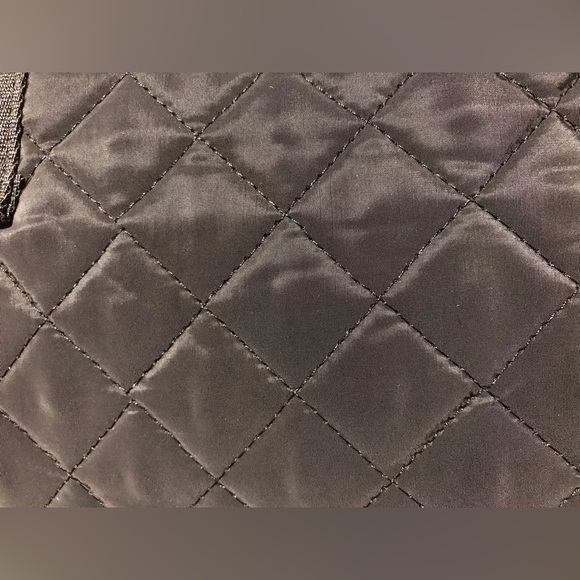 Vintage Womens DSW QUILTED WEEKENDER Duffle Bag Black Limited Tote Kors Coach Lv - Picture 7 of 16